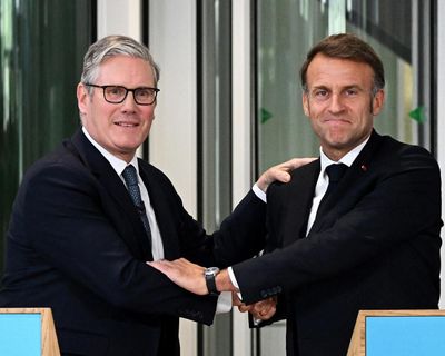 Starmer hails ‘groundbreaking’ deal to return small-boat migrants to France