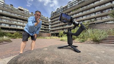 FeiyuTech Scorp Mini 3 Pro Kit: an agile stabilizer for mirrorless and smartphone movie makers