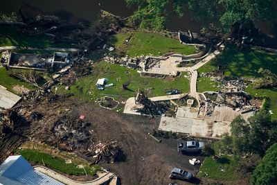 What is ‘alert fatigue’ and how is it causing a big problem in getting people to leave ahead of a disaster?