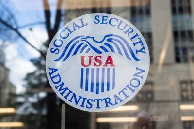 Social Security is pulling workers from its field offices to man the growing number of calls at its 1-800 number
