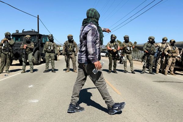 Protesters and federal agents clash during raid at Southern California farm