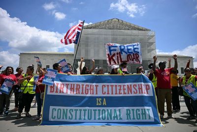 New Hampshire judge blocks Trump’s birthright citizenship order