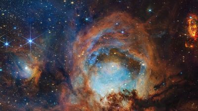 James Webb Space Telescope celebrates 3 years of science with dazzling 'toe beans' image of Cat's Paw Nebula