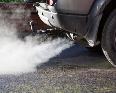Air pollution controls weaker for larger emitters, research finds