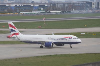 Heathrow unveils plans to add up to 10 million passengers by 2031