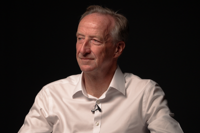 Ex-MI6 boss backs calls for digital ID cards to help deter small boat crossings
