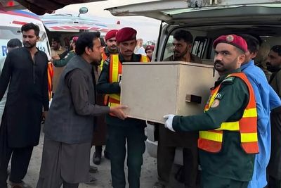 Gunmen abduct and kill 9 passengers from 2 buses on a southwestern Pakistan highway