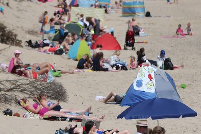 High temperature warnings issued across island of Ireland