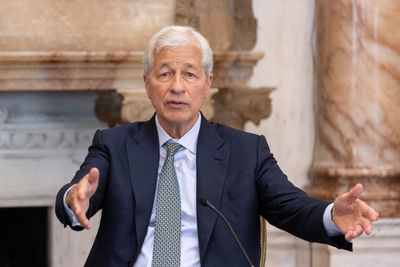 Jamie Dimon says Trump was 'right to chicken out' on tariffs but markets are getting too complacent