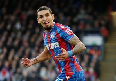 Crystal Palace: Daniel Munoz confirms 'dream' to join bigger club this summer
