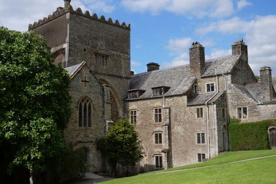 National Trust to cut 550 jobs as Reeves’ budget adds £10m to costs