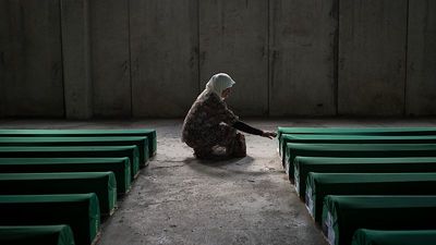 'We forget quickly': Remembering Srebrenica 30 years on through the lens of Kristian Skeie