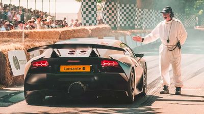 Mamma Mia! This Is the World's First Street-Legal Lamborghini Sesto Elemento