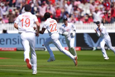 Jofra Archer makes instant impact with wicket of Yashasvi Jaiswal