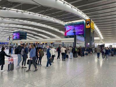 Heathrow pledges 5-minute queues under new revamp plans