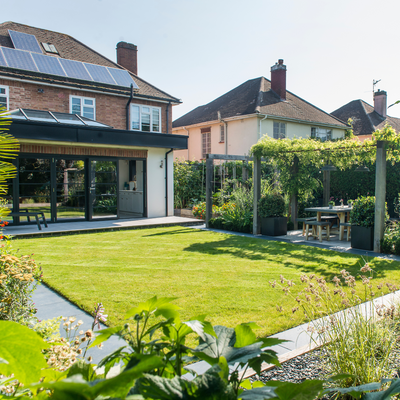 Garden experts reveal how to achieve Wimbledon’s luscious lawn at home – all you need is this £16 product that ‘makes water wetter’
