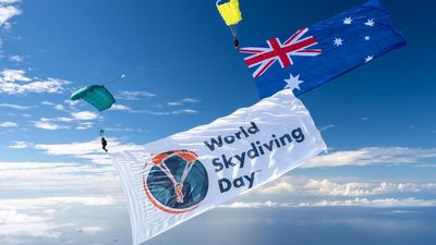 Thrillseekers take to the skies to set world record
