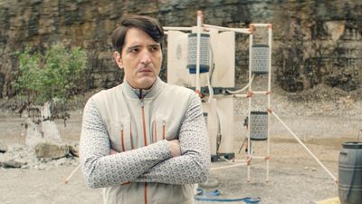 'Murderbot' star David Dastmalchian talks about that season 1 twist and his hopes for season 2