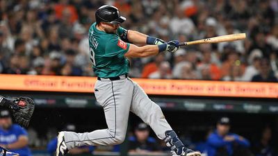 Cal Raleigh Closing in on Barry Bonds Midseason Record After Two-Homer Game