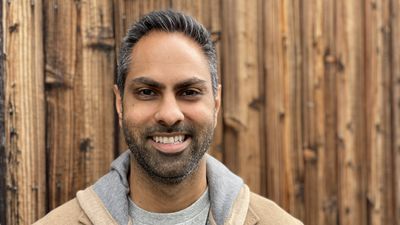 1 Thing To Do With Your Money Because of the ‘Serious’ Tariff Situation, According to Ramit Sethi