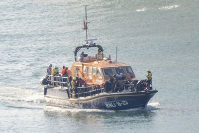 More migrants cross the channel a day after Macron and Starmer sign deal