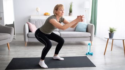 Do your knees cave in when you squat? Try these three exercise physiologist-approved moves