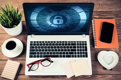 Teen Privacy: 10 Things Never to Post About Your Teen Online