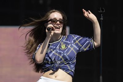 It was really fun… but I’m not feeling well: Sigrid powers through sunny set