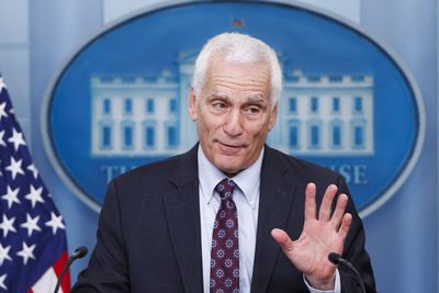 The U.S. debt outlook is so dire it now resembles the student loan crisis, former White House economic adviser says
