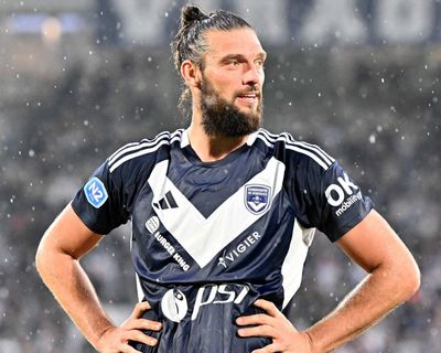 Former England striker Andy Carroll signs for Dagenham & Redbridge