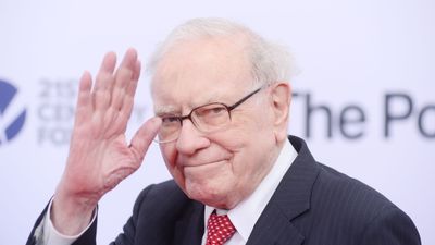 Warren Buffett Is Retiring at 94: Will Working at Age 90-Plus Become the Norm?