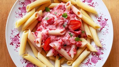 'Crime against pasta': Polish PM joins Iga Świątek in pasta with strawberries controversy
