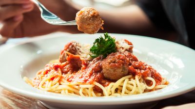 You’re Ripping Yourself Off Ordering These 5 Common Restaurant Dishes