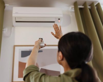 How do I feel about air conditioning? On the one hand, I’m extremely hot. On the other, it’s destroying the planet