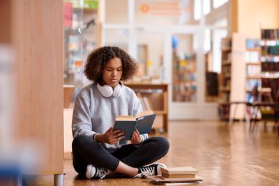 9 Education Trends That Are Quietly Lowering Literacy Rates