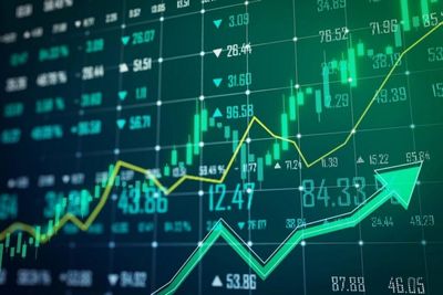 With Markets At All-Time Highs, A First-Time Investor Hesitates. The Fear Of Buying At The Top Is Hard To Shake
