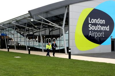 Pilots ‘waved to children before crashing into fireball’ – witness