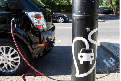 Mayor's electric levy will put the brakes on clean air say Uber drivers