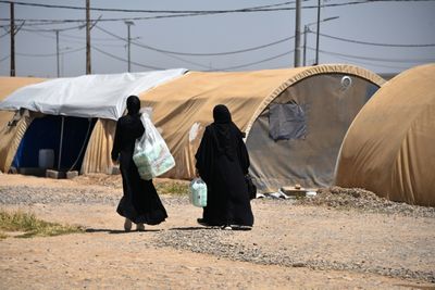 Iraqis Face Difficult Return From Syria Camp For IS Families