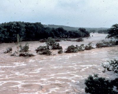 A deadly 1987 flood foreshadowed the Texas disaster. Survivors ask, ‘why didn’t we learn?’
