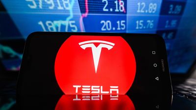 Here’s How Rich You’d Be if You Bought Tesla Stock Instead of a New Car in 2012