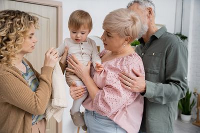 Here’s Why Some Families Are Banning Grandparents from Holidays