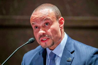 Trump backs FBI deputy director over Epstein Files fallout