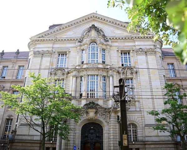 German doctor on trial for allegedly murdering 15 patients in his care