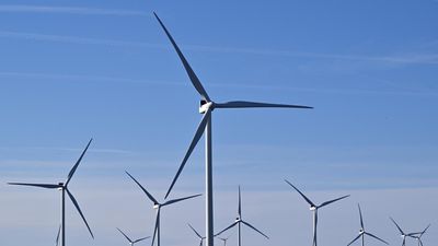 Renewable energy delays make Australia less attractive