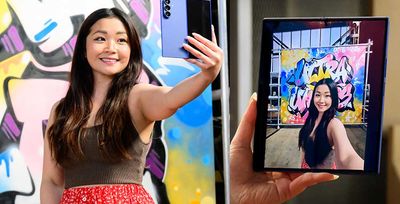Apple Not Rushing To Follow Samsung With Folding-Screen iPhone