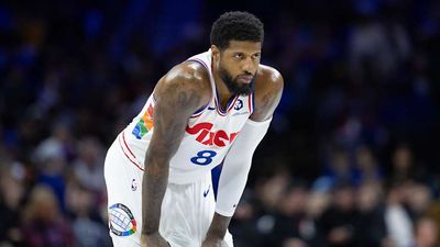 76ers Star Paul George Undergoes Knee Surgery