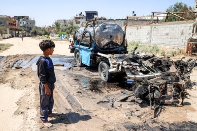 Israel bombards Gaza, killing 78, as truce talks stall