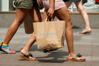 Retail spending heats up in June due to warm weather – BRC