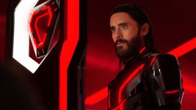 After Discovering A New Tron: Ares Detail, I'm Convinced A Legacy Character Could Be In Serious Trouble